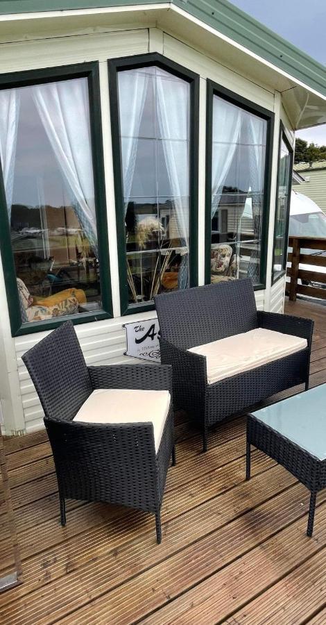 Caravan Rabbit House No 81 At Three Lochs Holiday Park Newton Stewart Eksteriør bilde