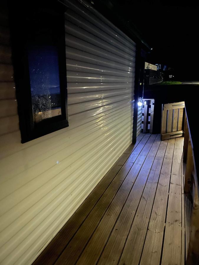 Caravan Rabbit House No 81 At Three Lochs Holiday Park Newton Stewart Eksteriør bilde
